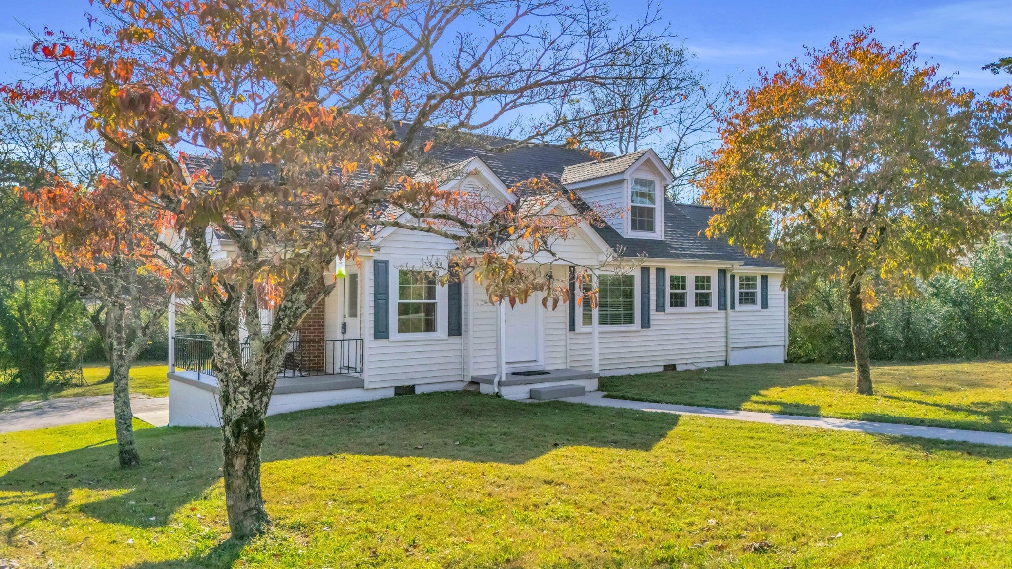 Photo of Listing #3031192