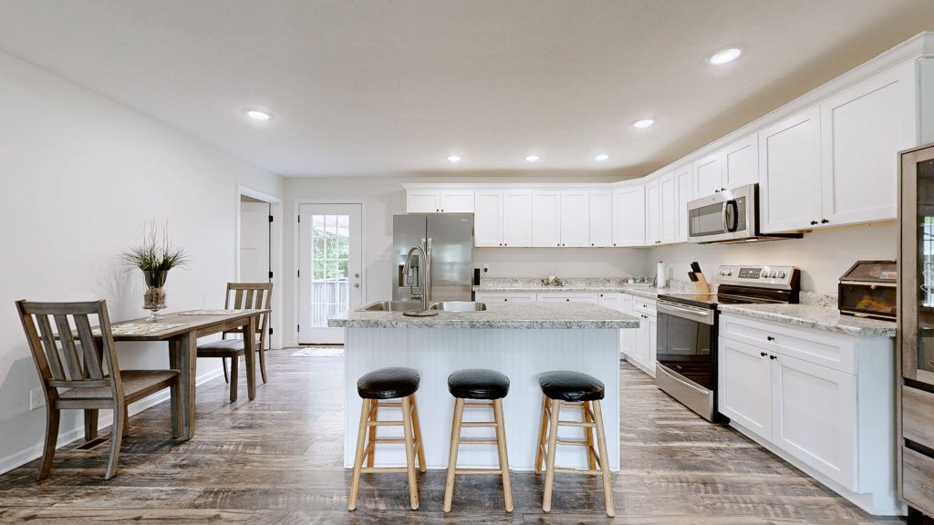 341 Holly Grove Rd, Lewisburg