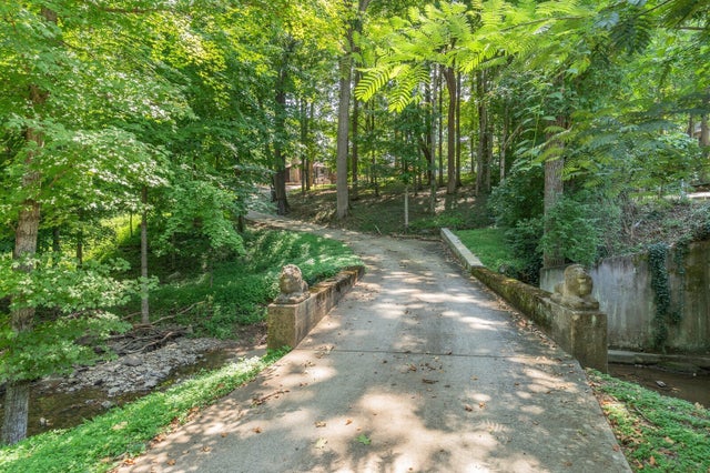 711 Hill Rd, Brentwood