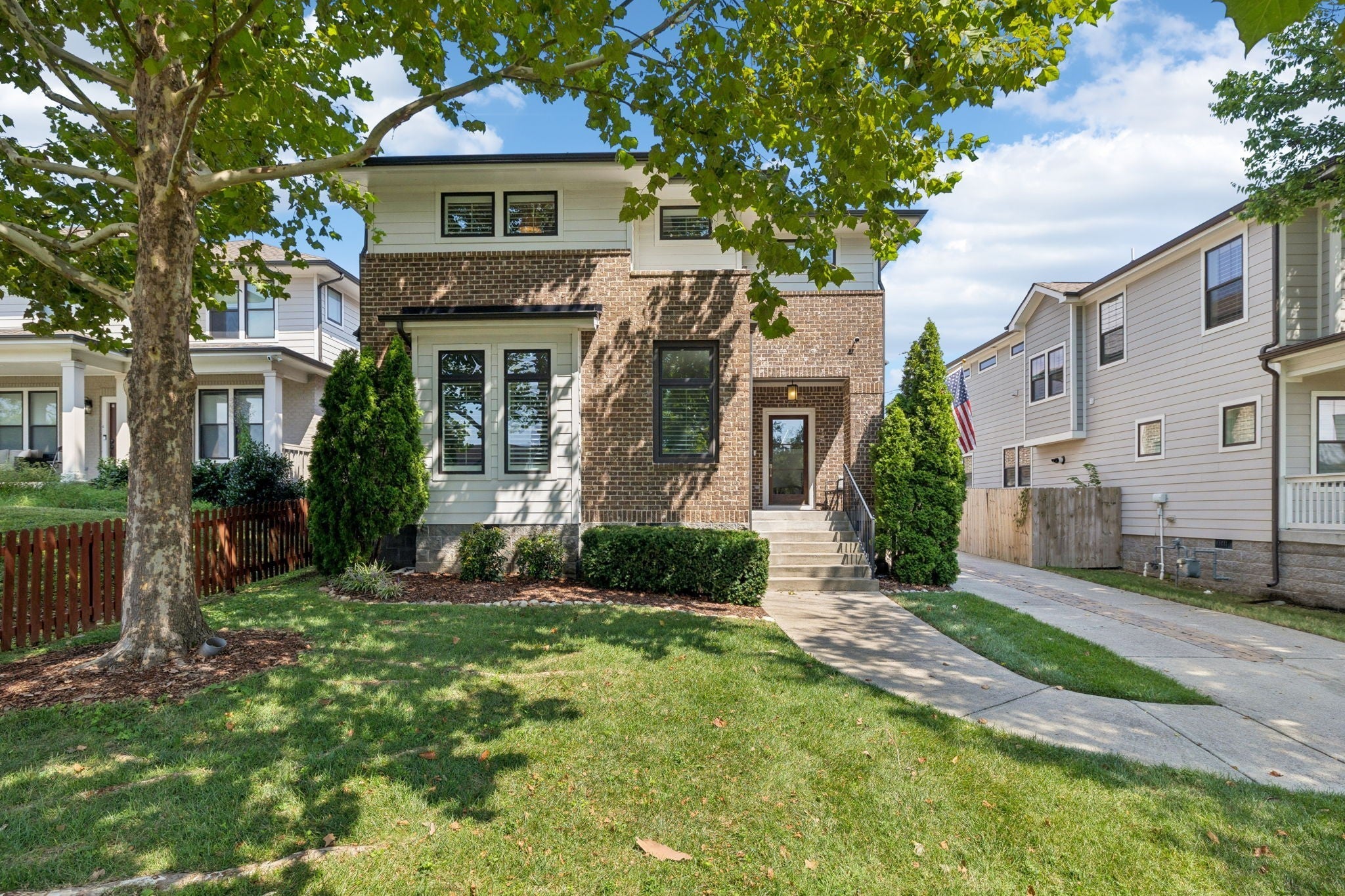 Photo of Listing #3031386