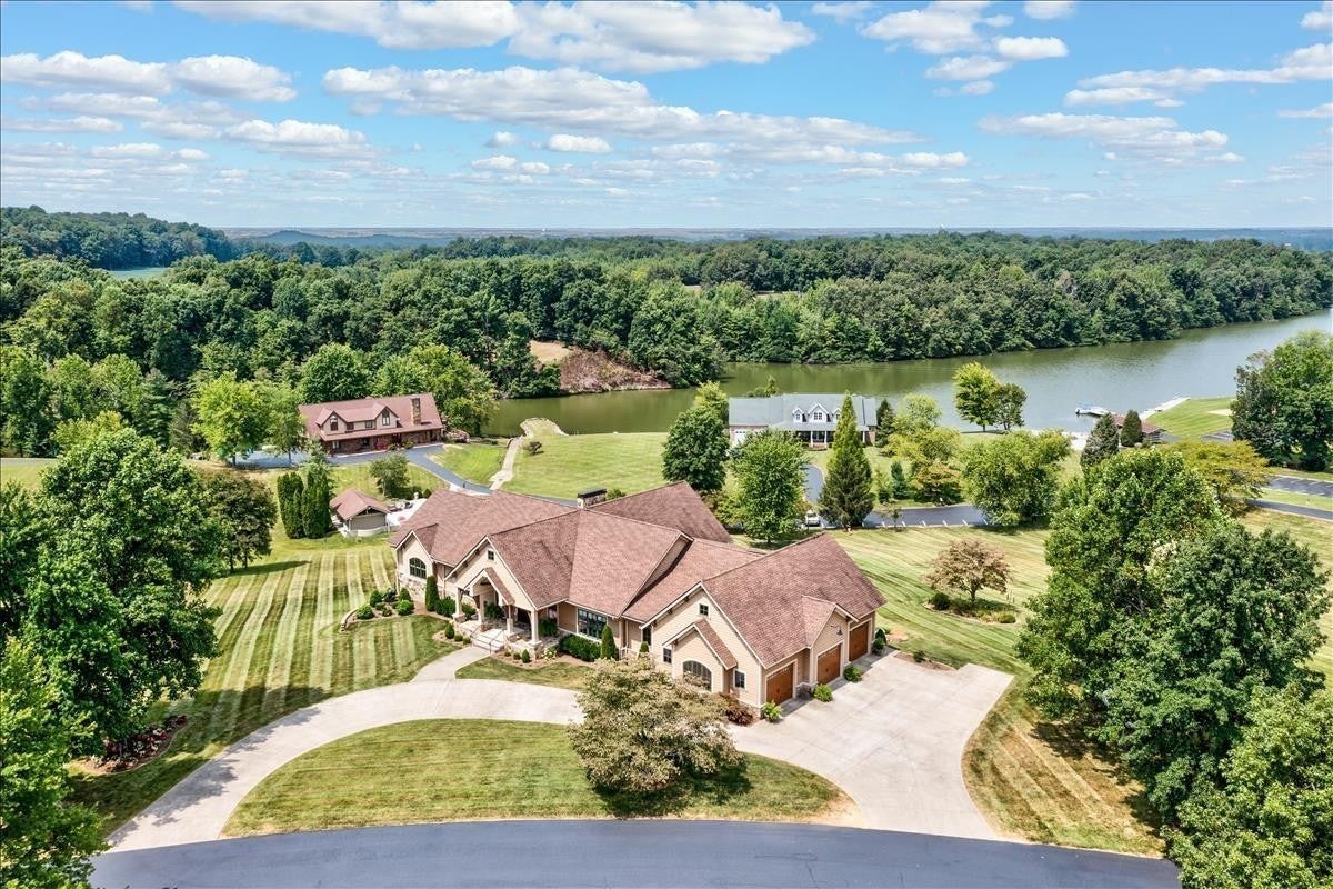 Photo of Listing #3031394