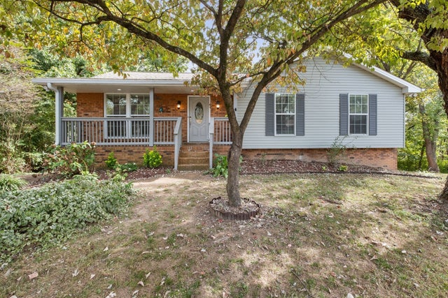 821 Luxemburg Dr, Hermitage