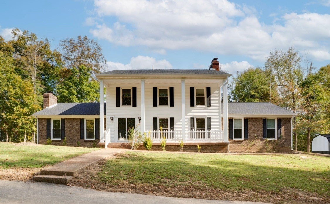 Photo of Listing #3031525