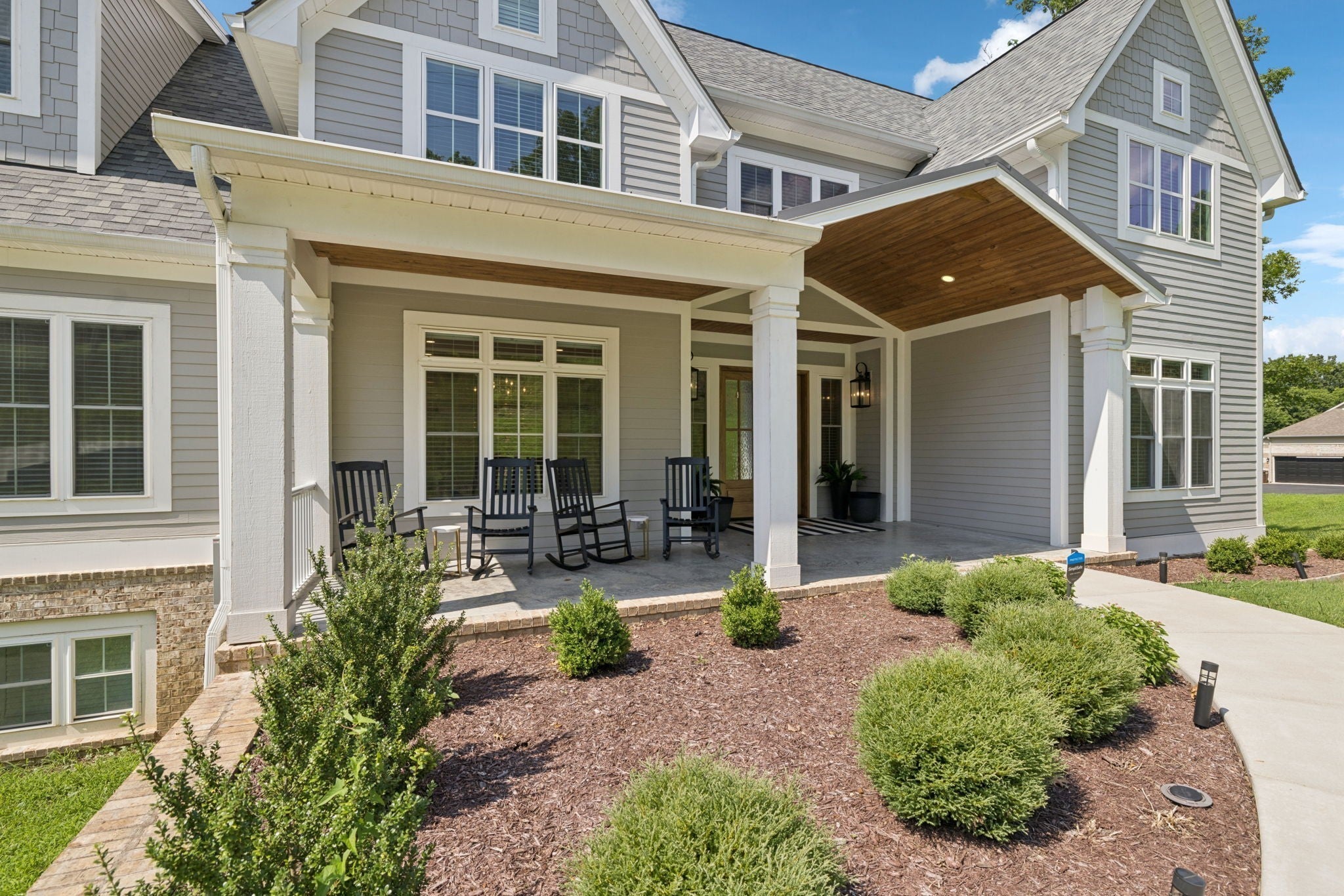 Photo of Listing #3031560