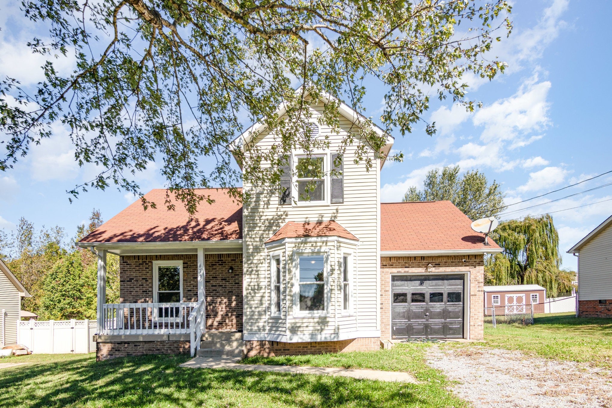 Home for sale in 615 Doane Dr Clarksville, TN