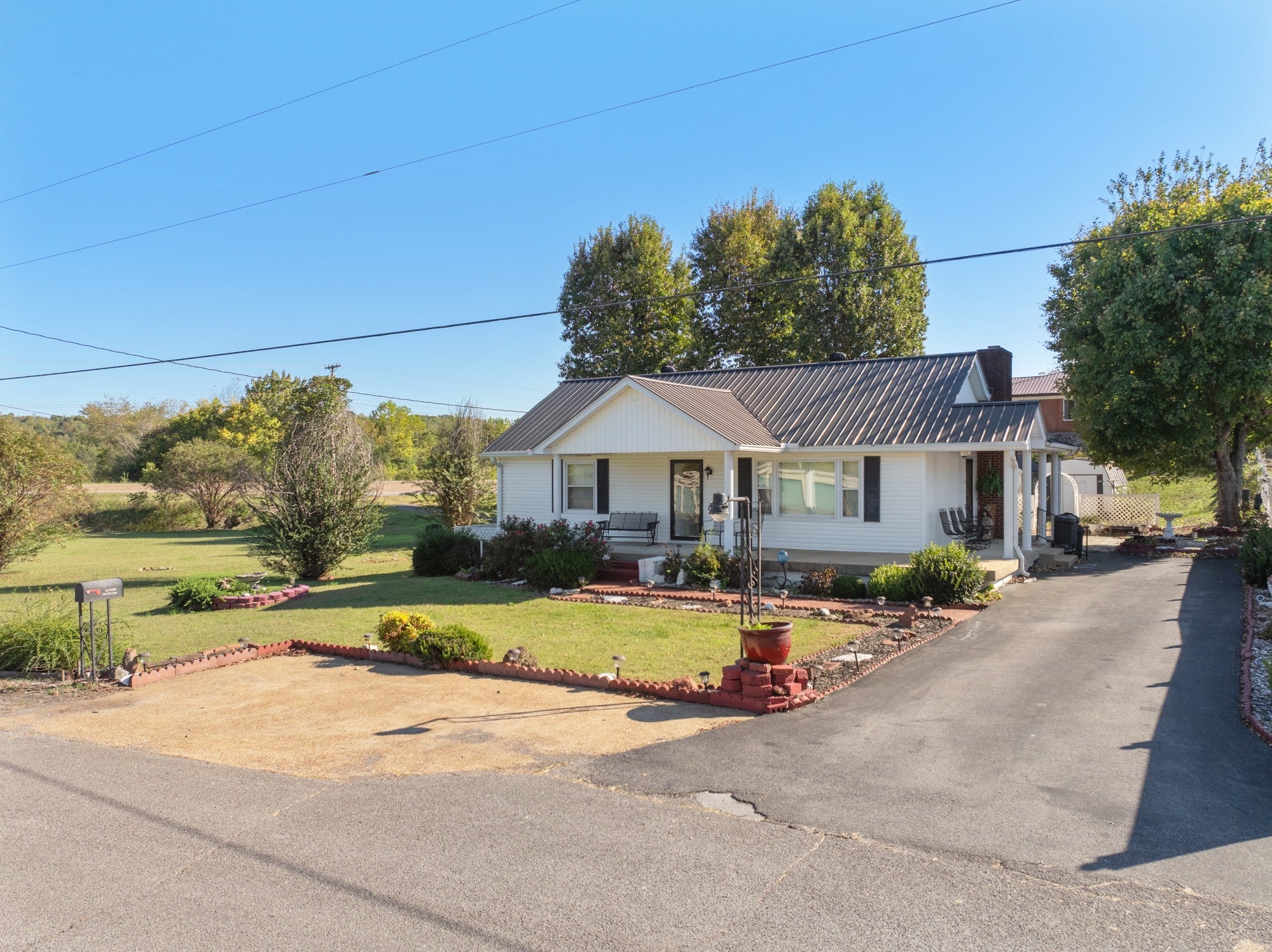 Photo of Listing #3031683