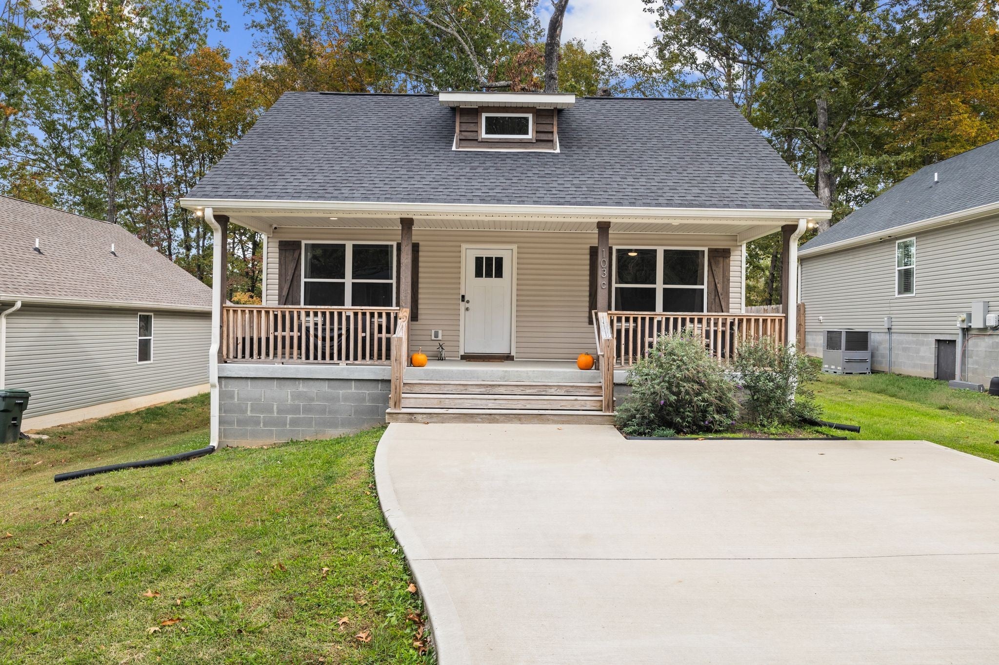 Photo of Listing #3031766