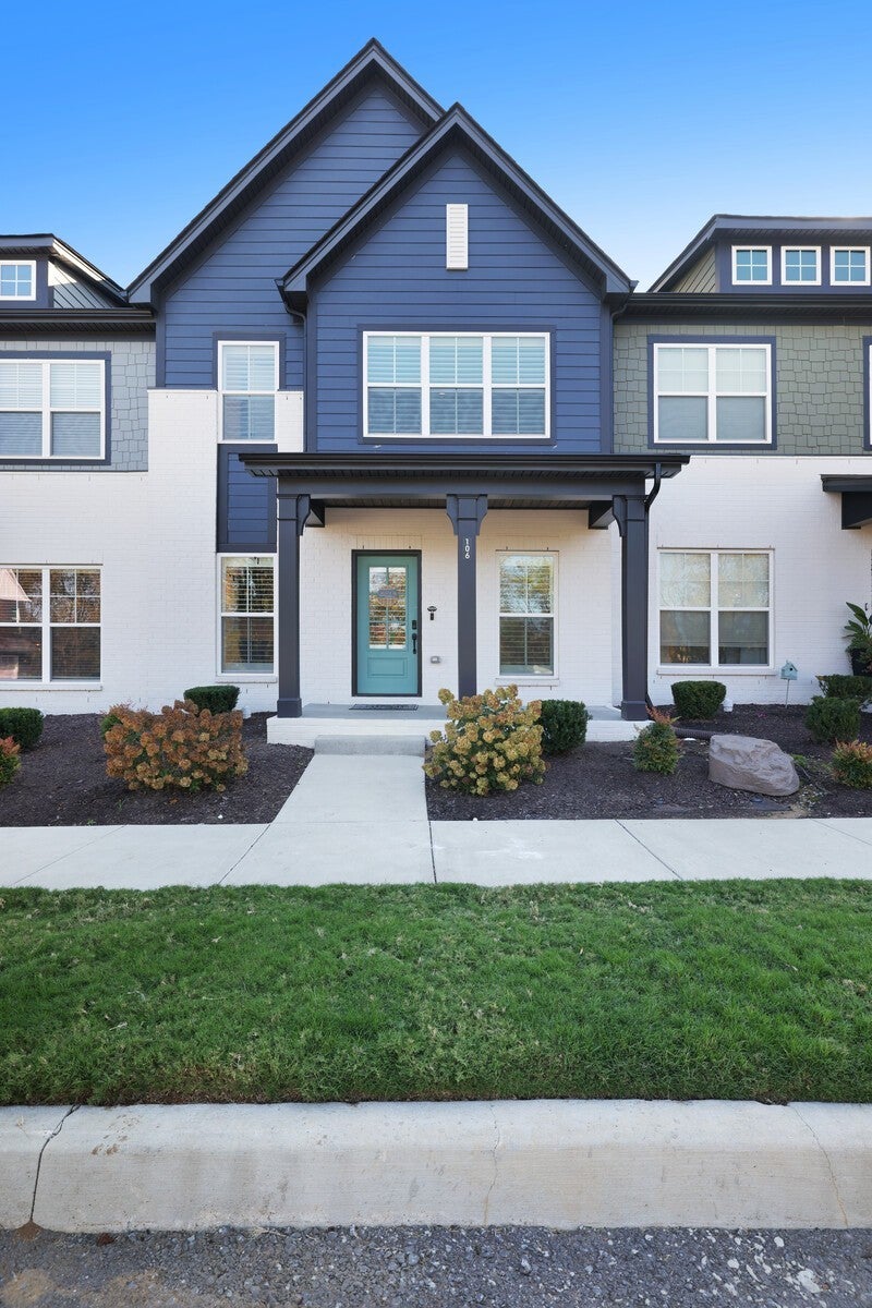 Photo of Listing #3031772