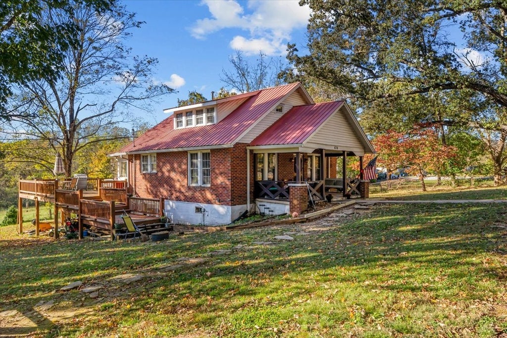 676 Mount Lebanon Rd, Dickson