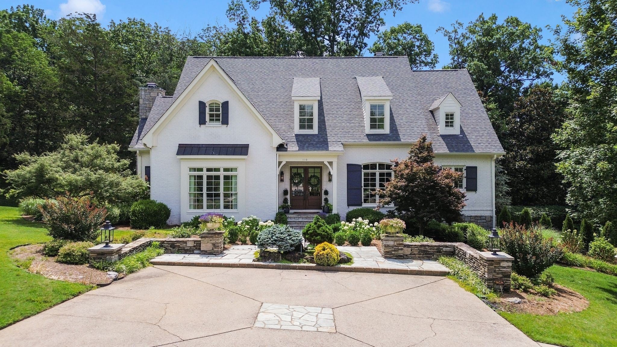 Photo of Listing #3031809