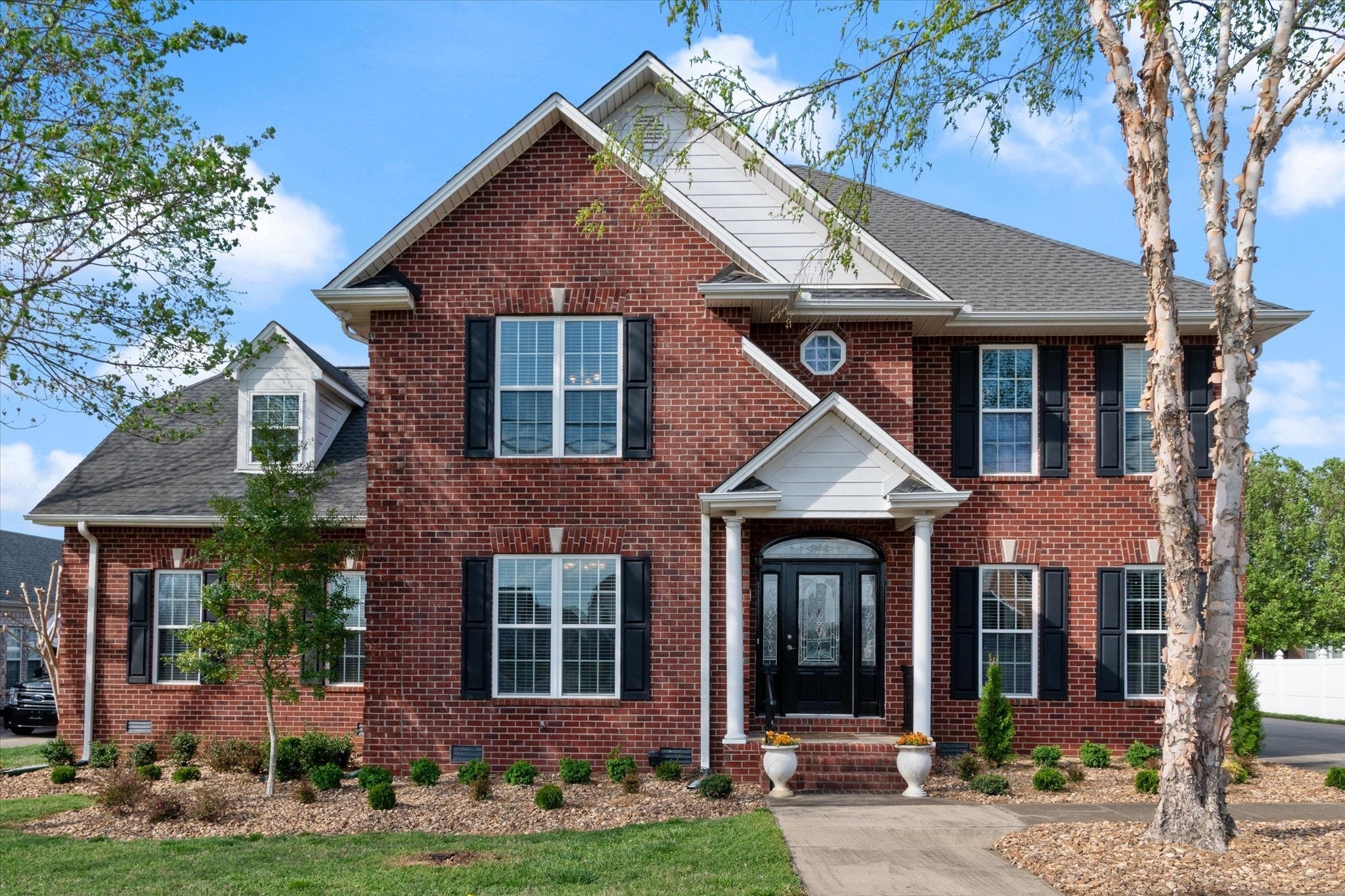 Photo of Listing #3031958