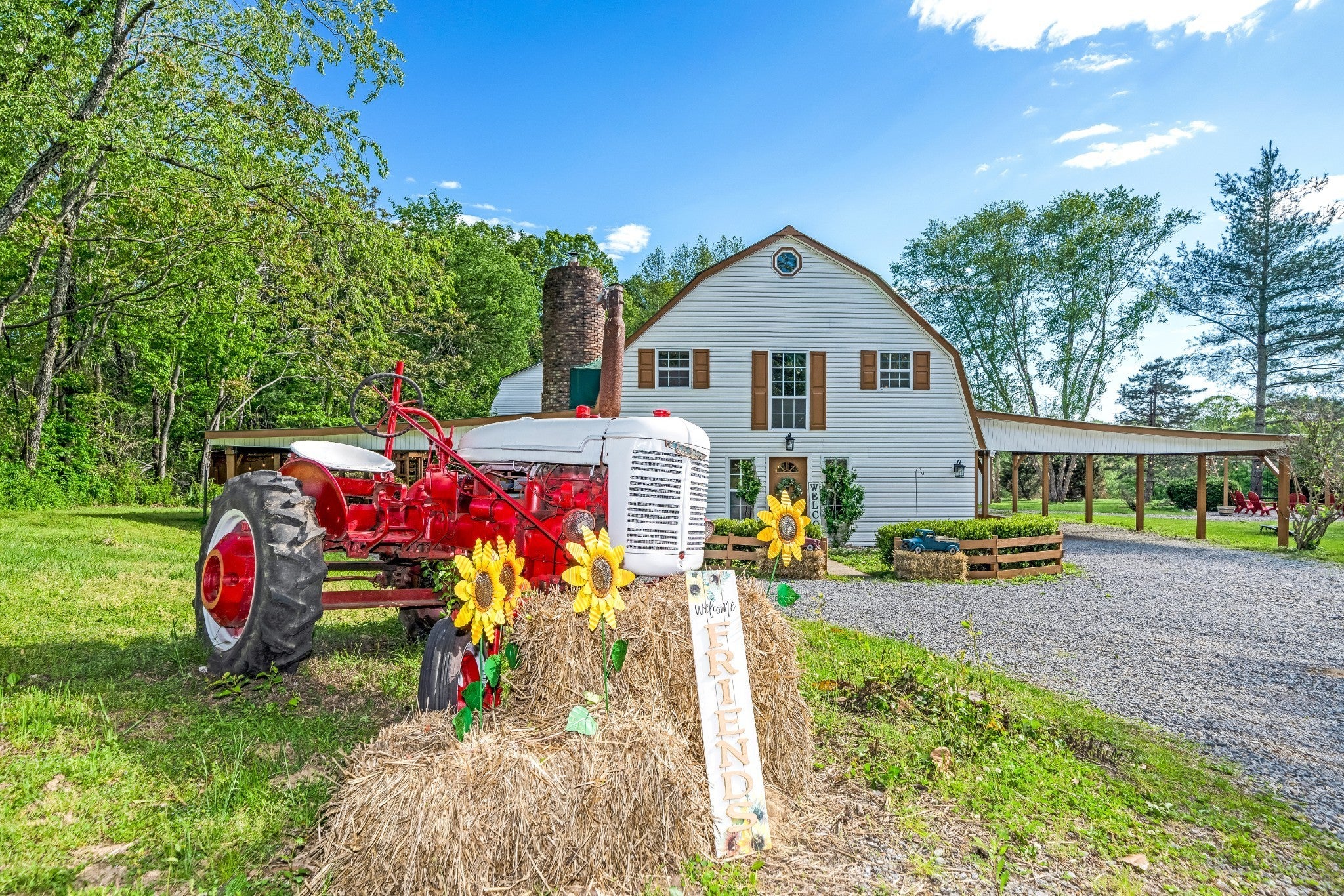 Photo of Listing #3032010