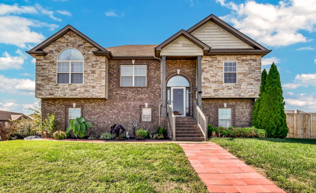 1259 Snowball Ln, Clarksville