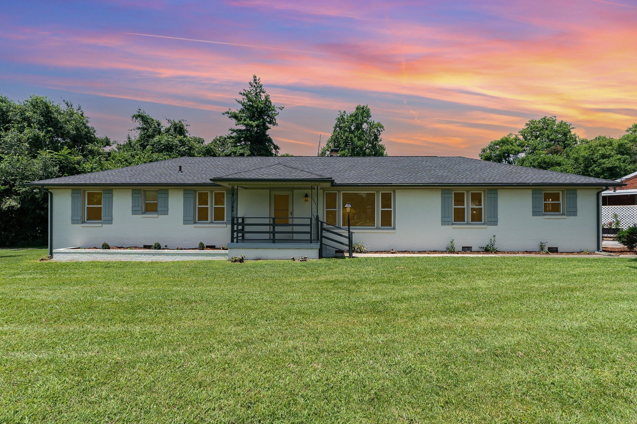 Home for sale in 101 Dabney Dr Franklin, TN