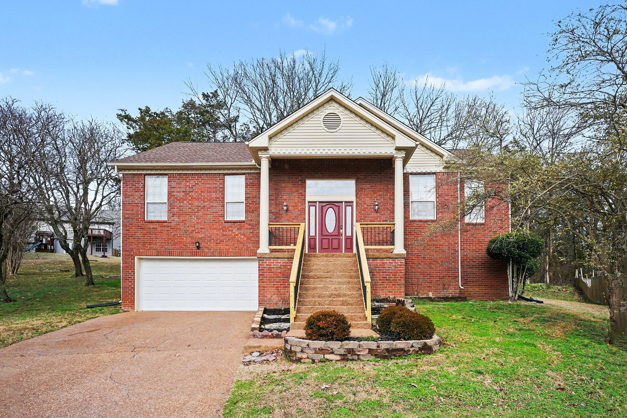 Photo of Listing #3032267