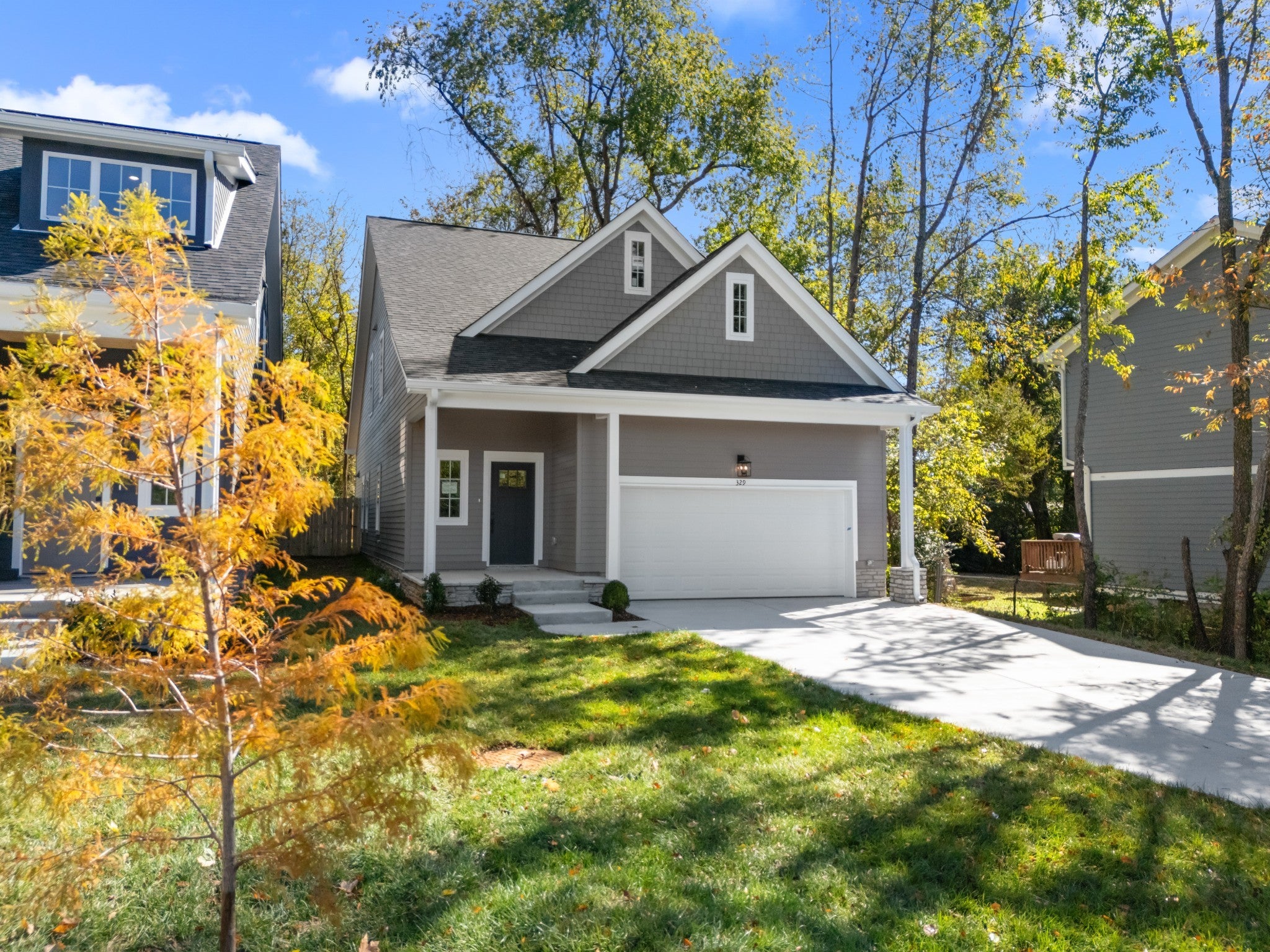 Photo of Listing #3032340