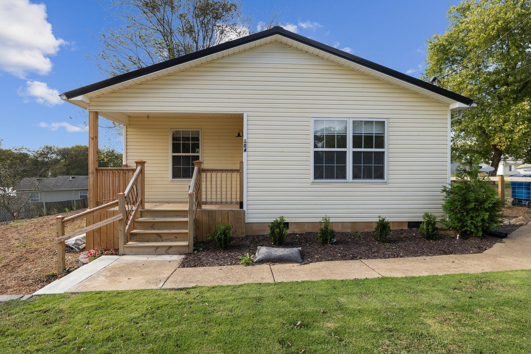 Photo of Listing #3032377