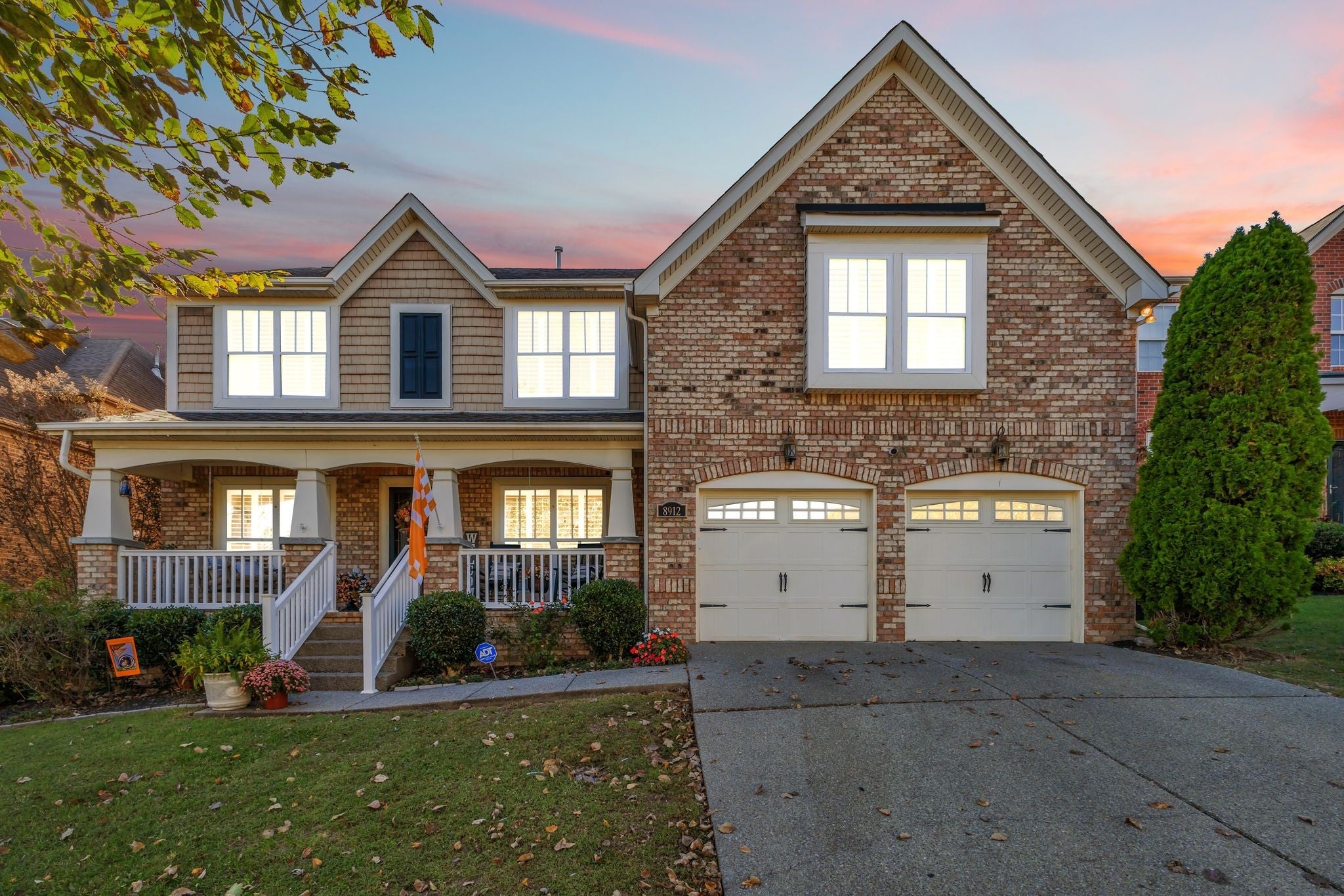 Photo of Listing #3032412