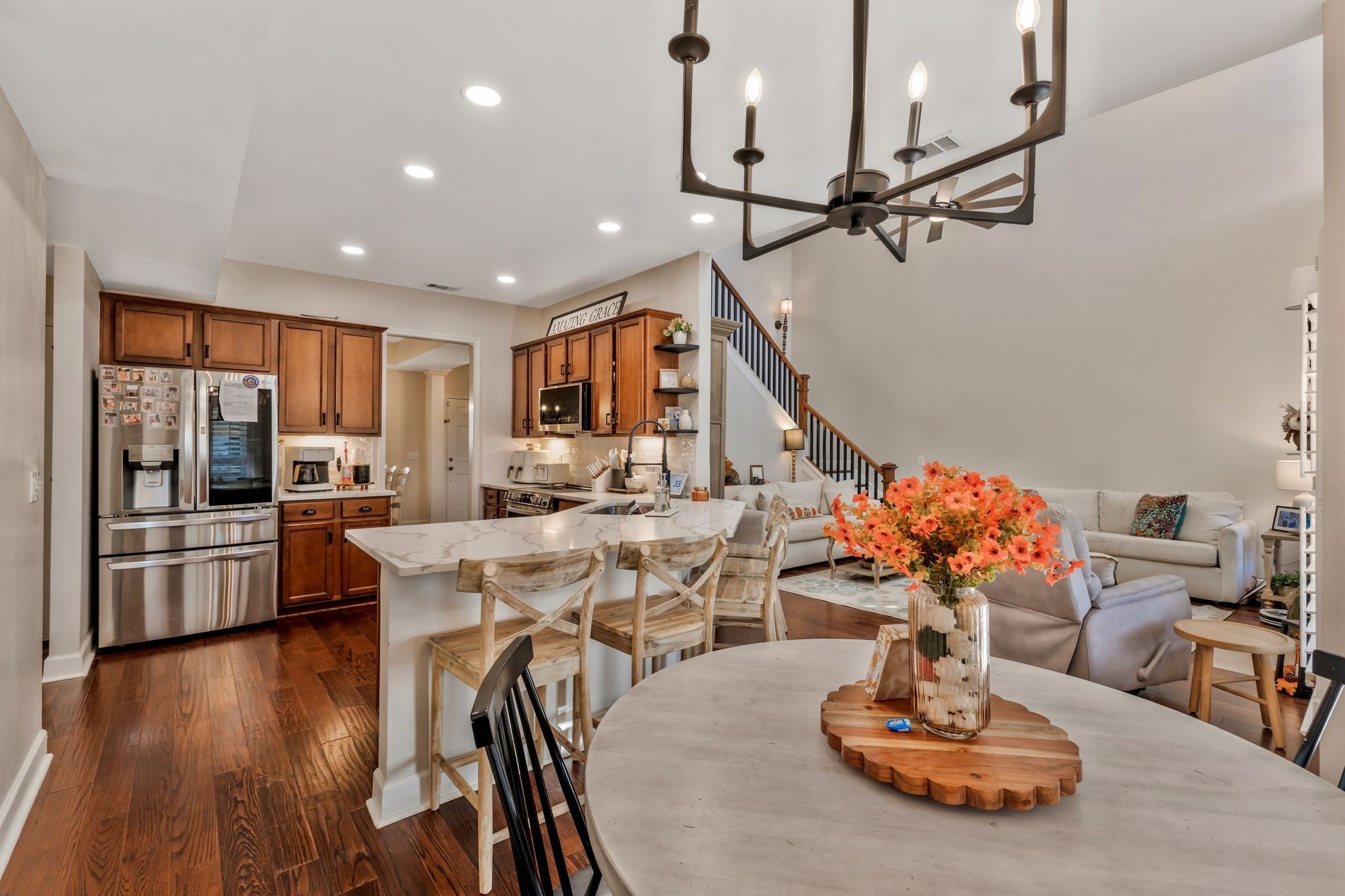 Photo of Listing #3032412