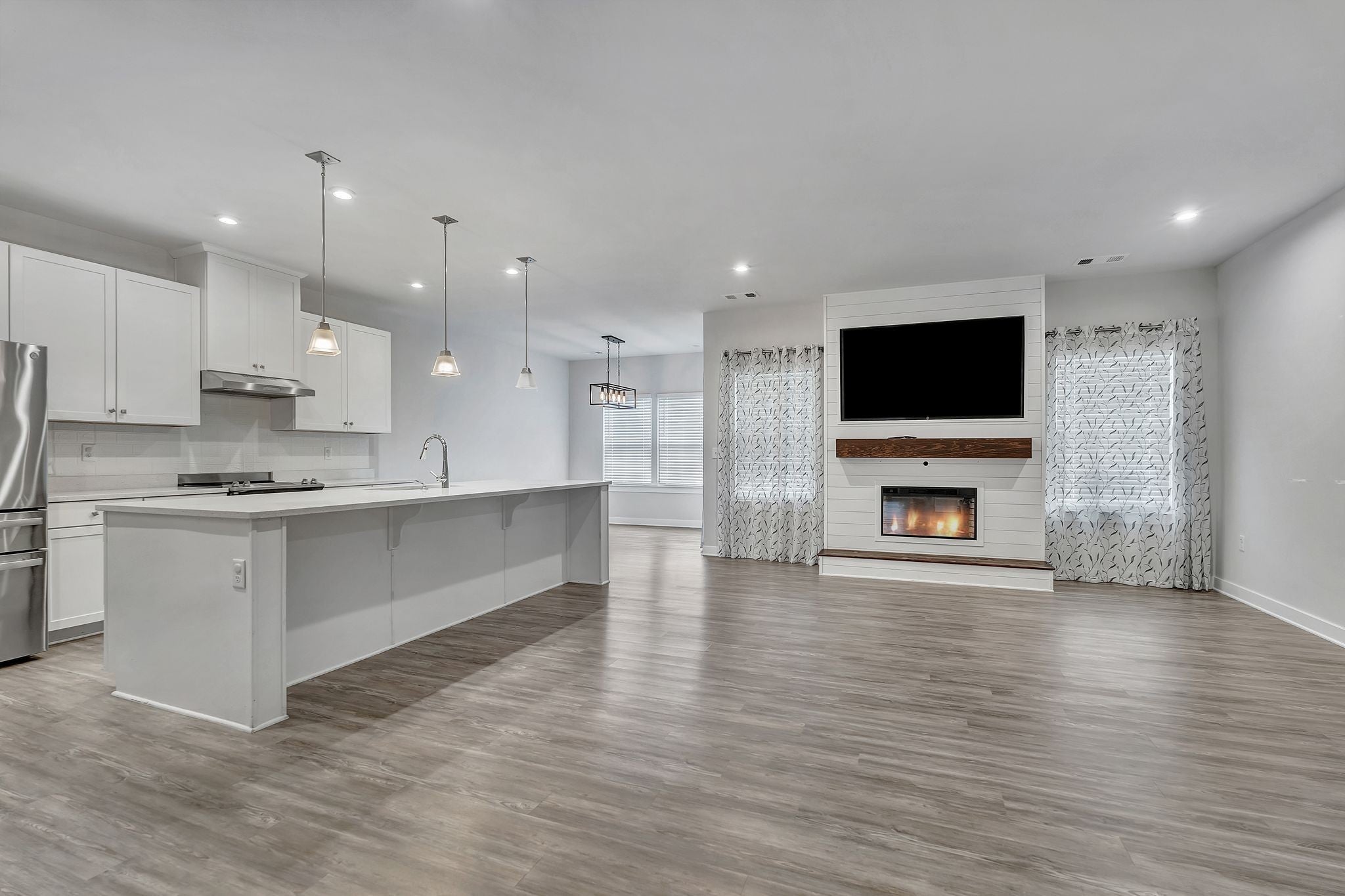 Photo of Listing #3032459