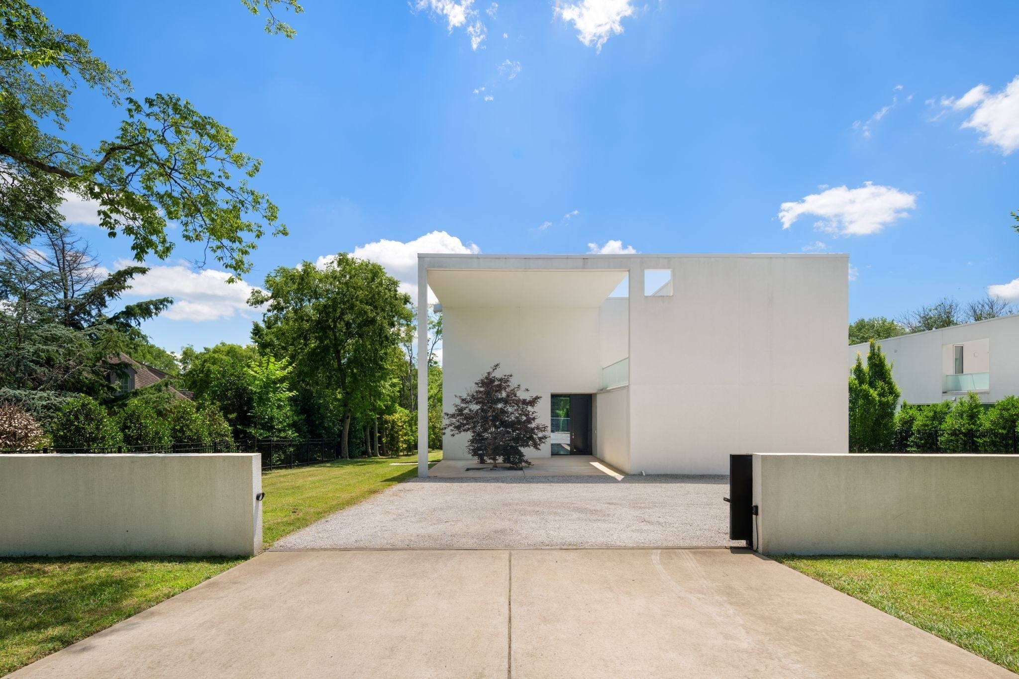 Photo of Listing #3032507