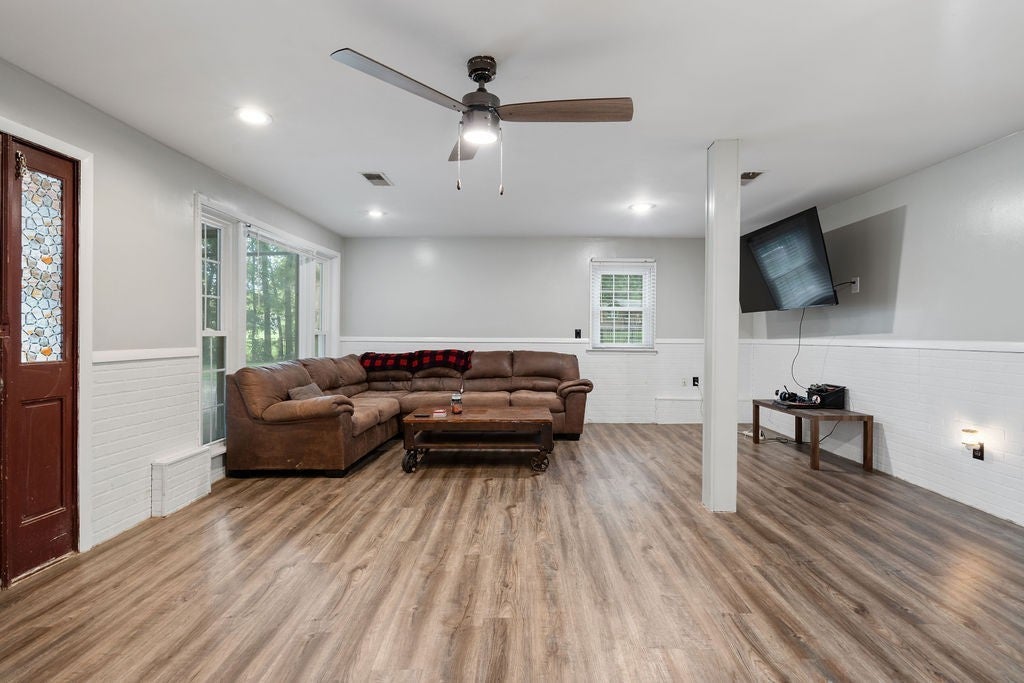 Photo of Listing #3032693