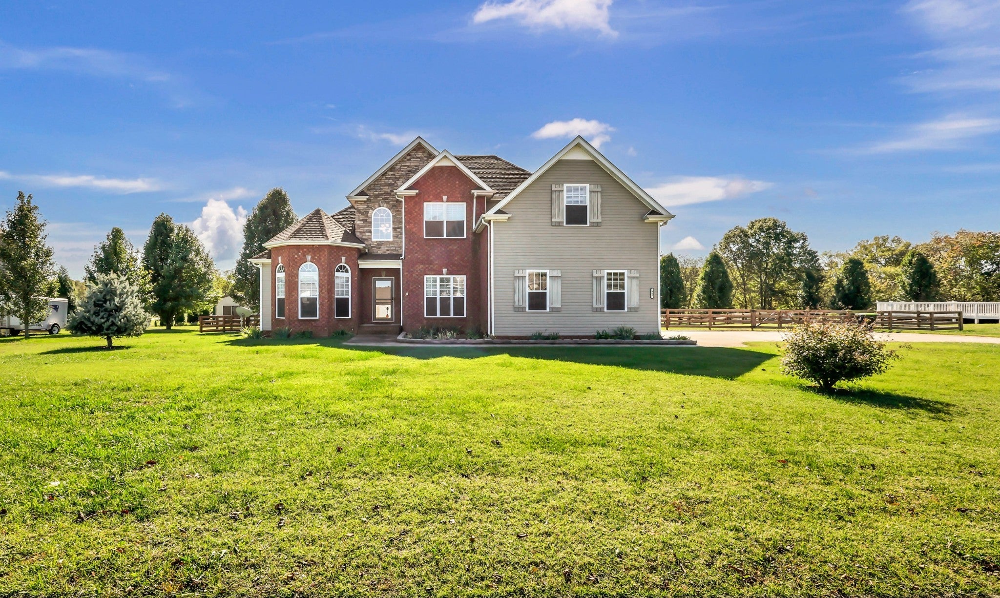 Photo of Listing #3032742