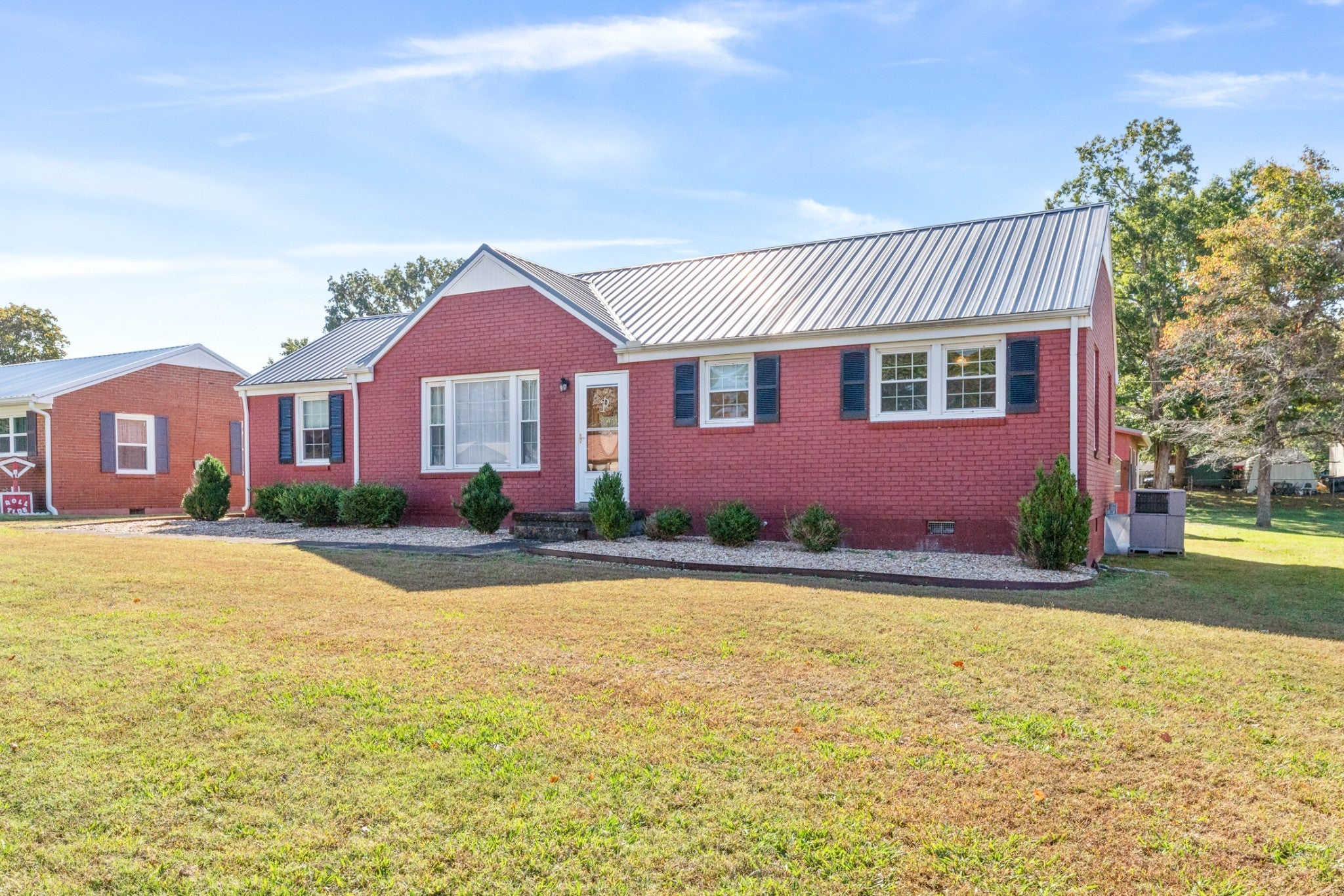 Photo of Listing #3032747