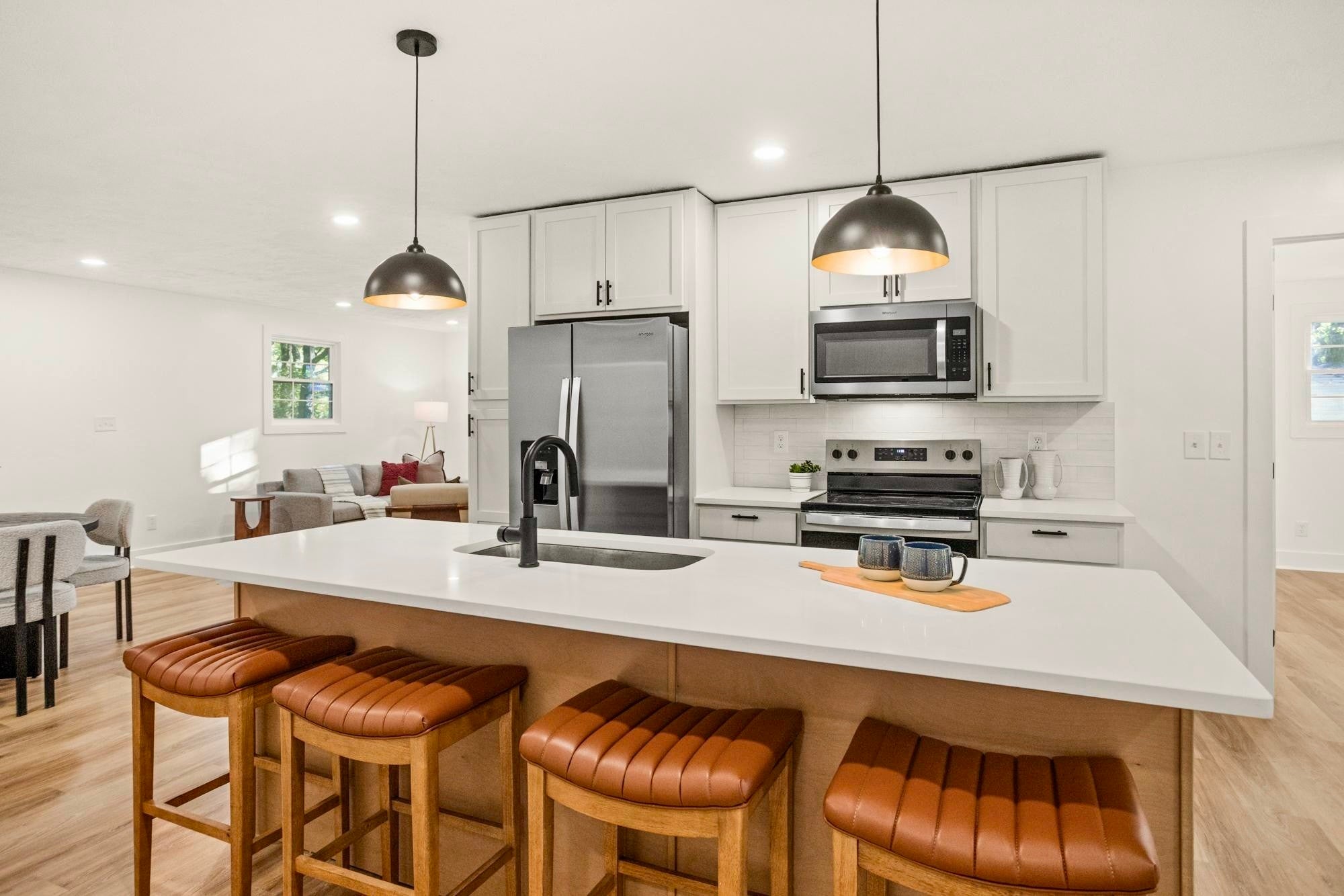 Photo of Listing #3032816