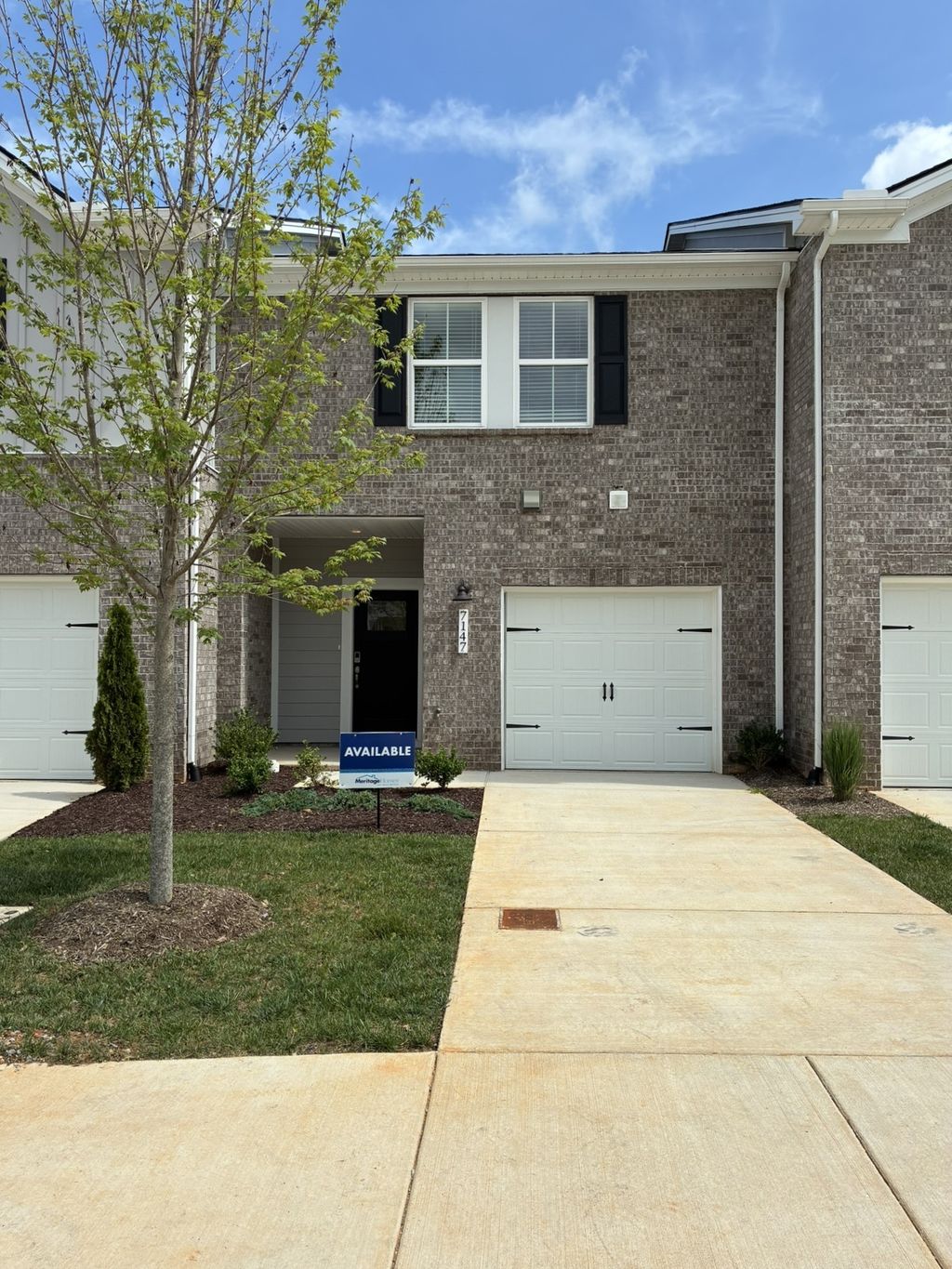 7147 Cedarcrest Ct, Fairview
