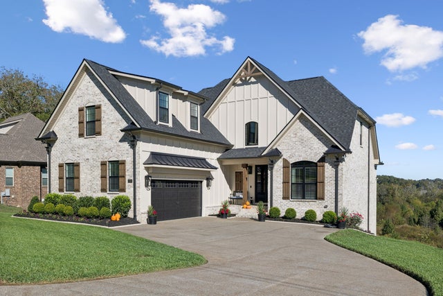 1036 C P Stewart Blvd, Lebanon