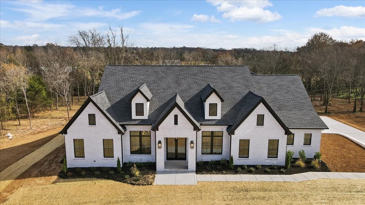 Photo of Listing #3032849