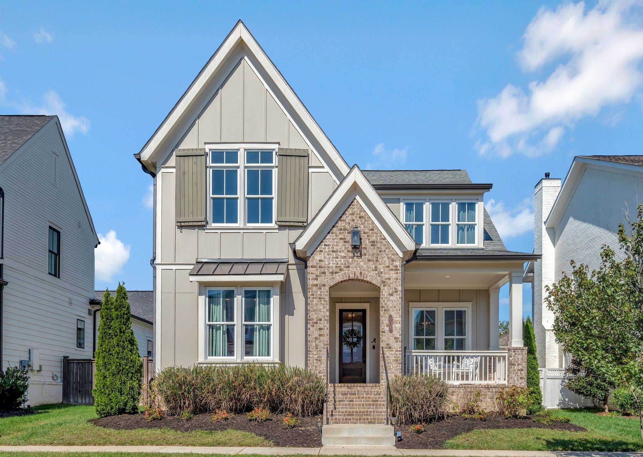 Photo of Listing #3032913