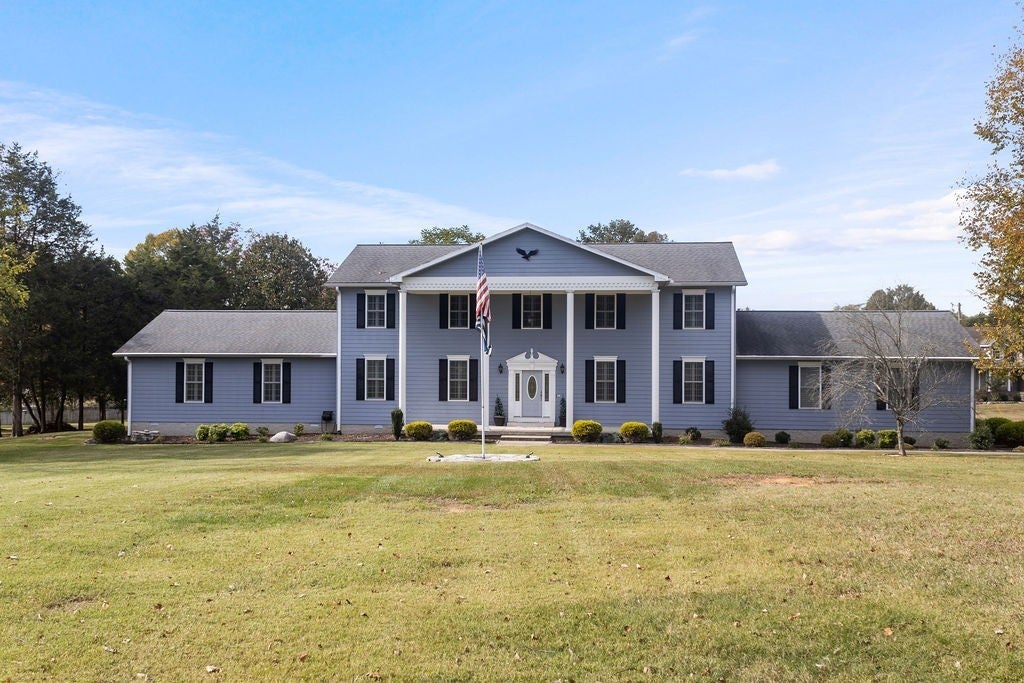 758 Holt Rd, Lebanon