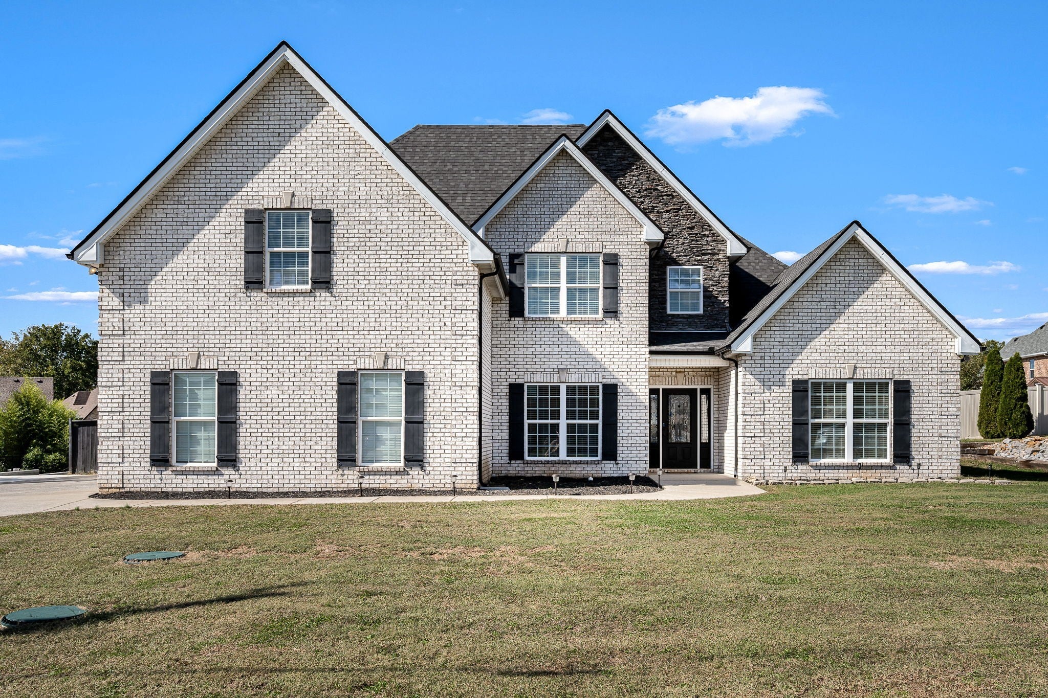 Photo of Listing #3033079