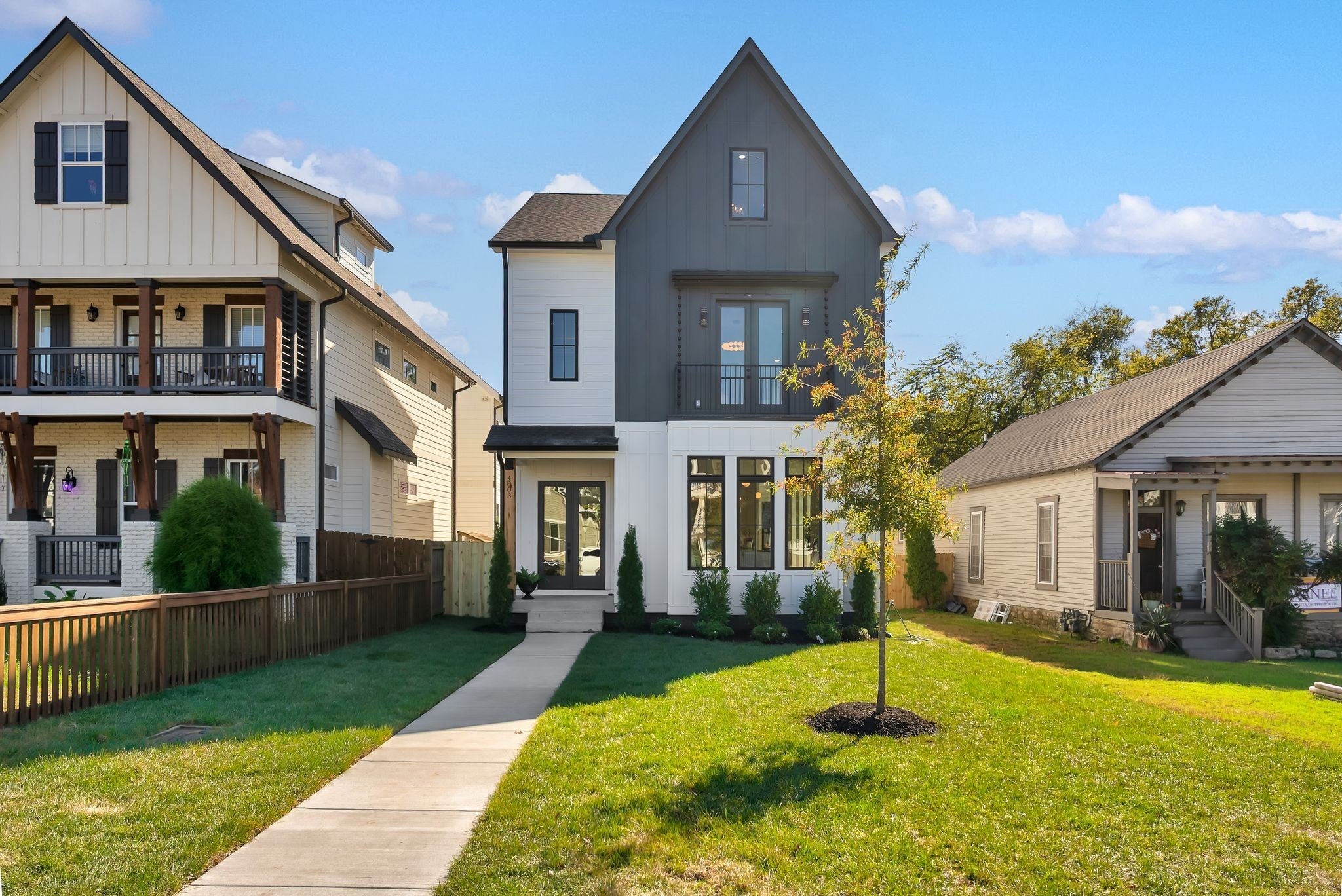 Home for sale in 4803 Illinois Ave Nashville, TN