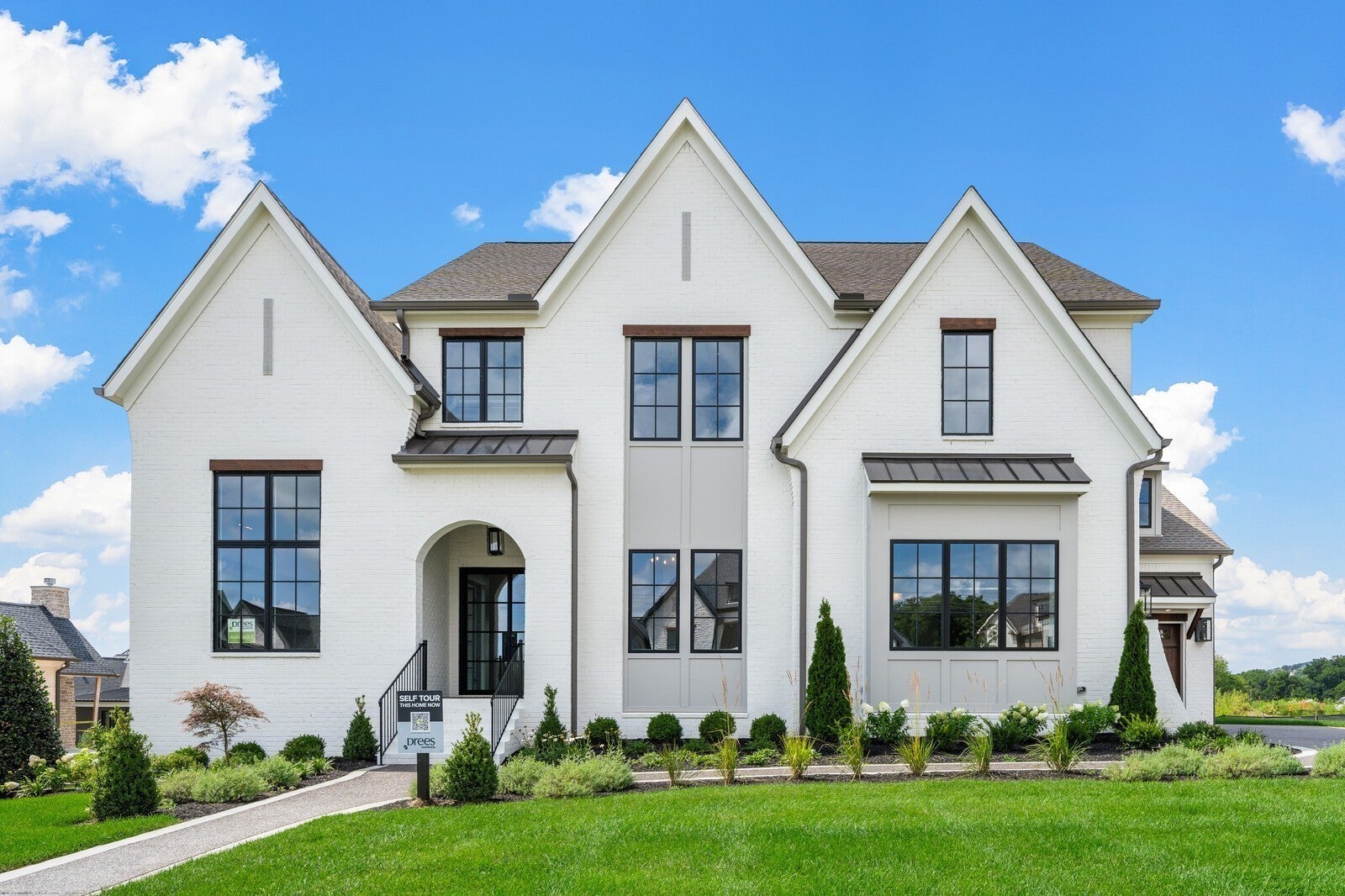 Photo of Listing #3033161