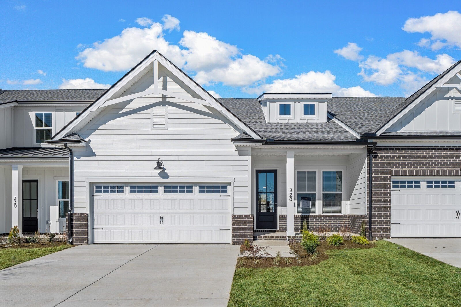 Photo of Listing #3033187