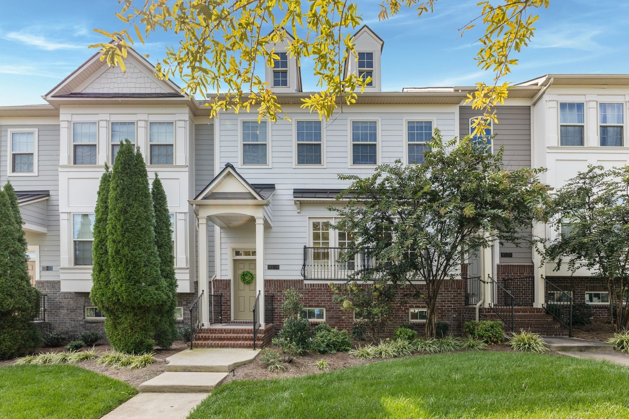 Photo of Listing #3033201