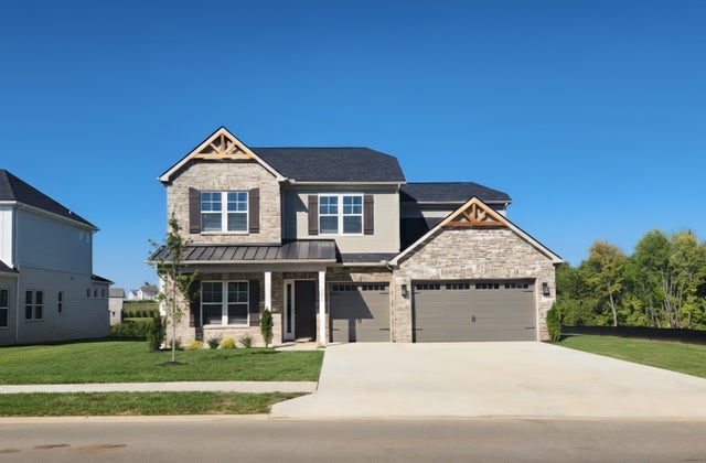 6007 Painted Skies Drive, Spring Hill