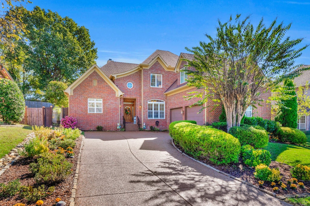 228 Valley Bend Dr, Nashville