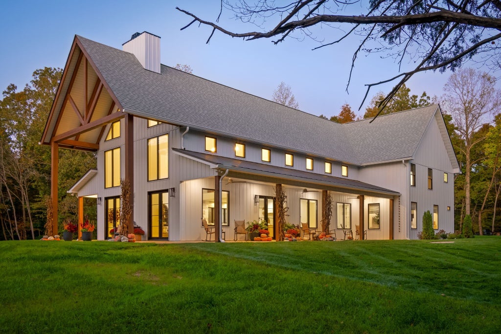 3756 Rial Road, Mc Ewen