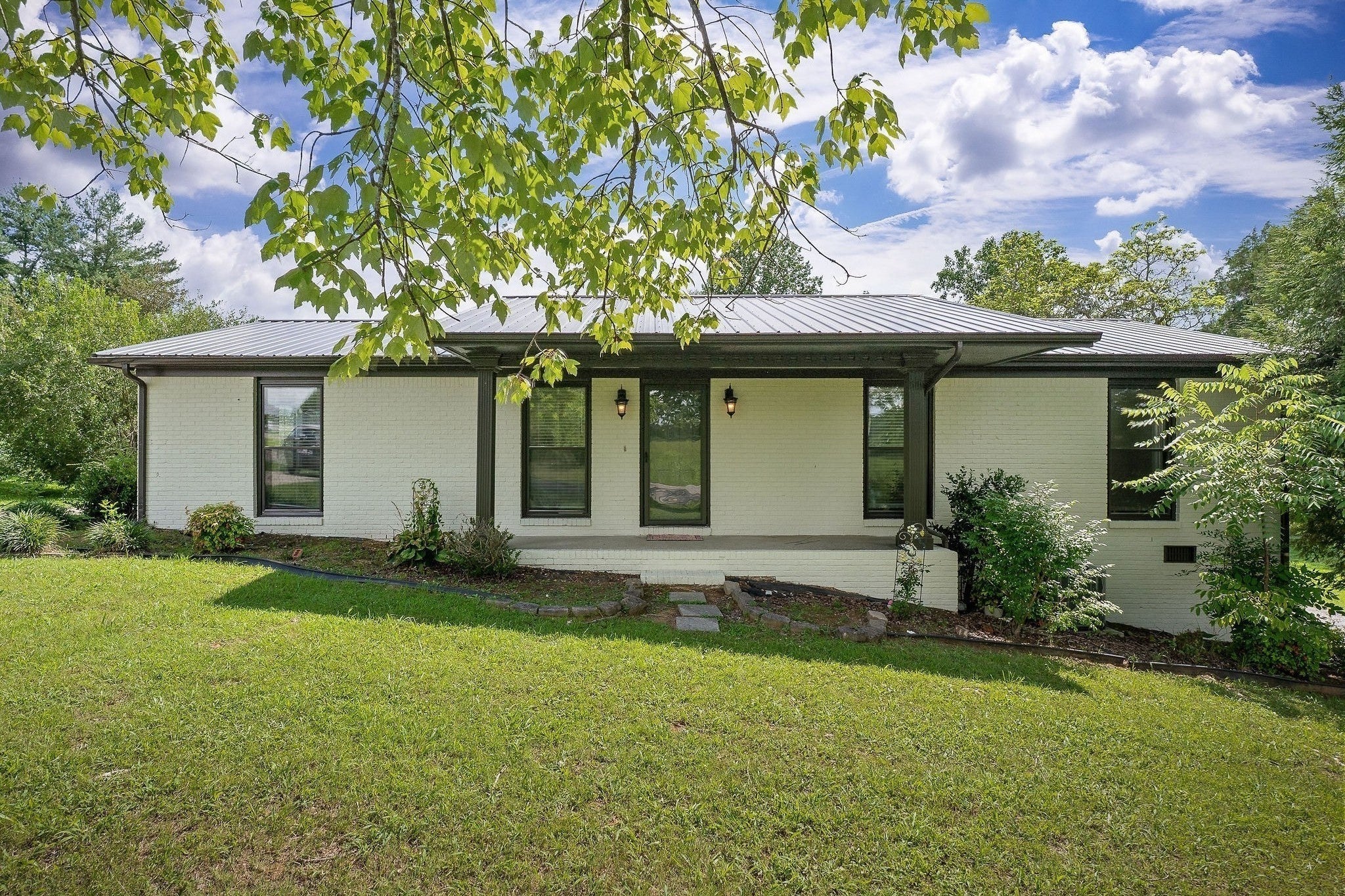 Photo of Listing #3033324