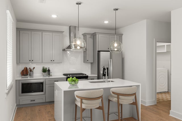 504 Edwin St, Nashville