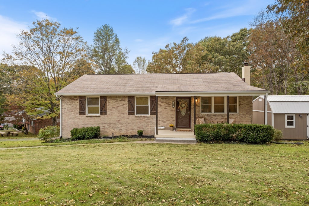 106 Barcelona Ct, Ashland City