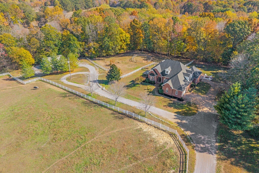 1071 Oak Plains Road, Clarksville