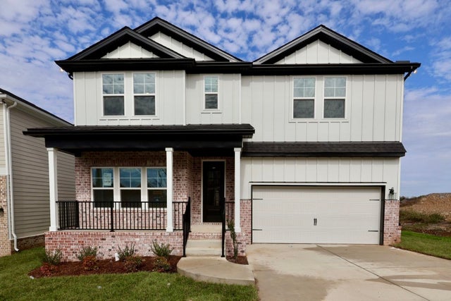 305 Brandi Ln, Gallatin