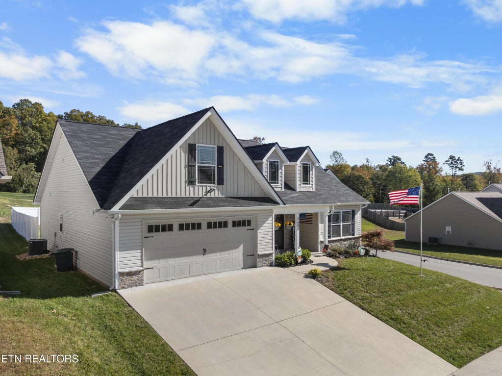 2508 Eppie Cove Lane, Knoxville