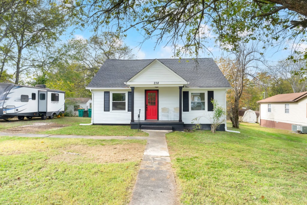 238 Hopkins Ave, Lewisburg