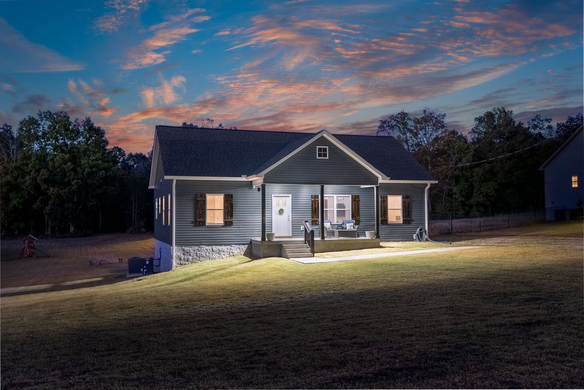 Photo of Listing #3033615